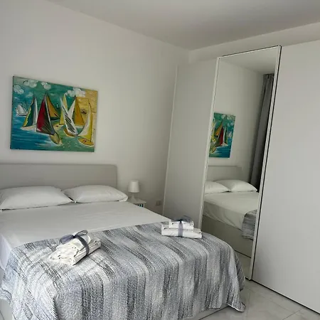 Apartamento Paradise House By Holidays Taormina