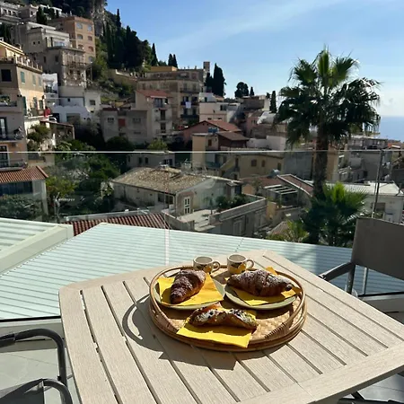 Paradise House By Holidays Apartament